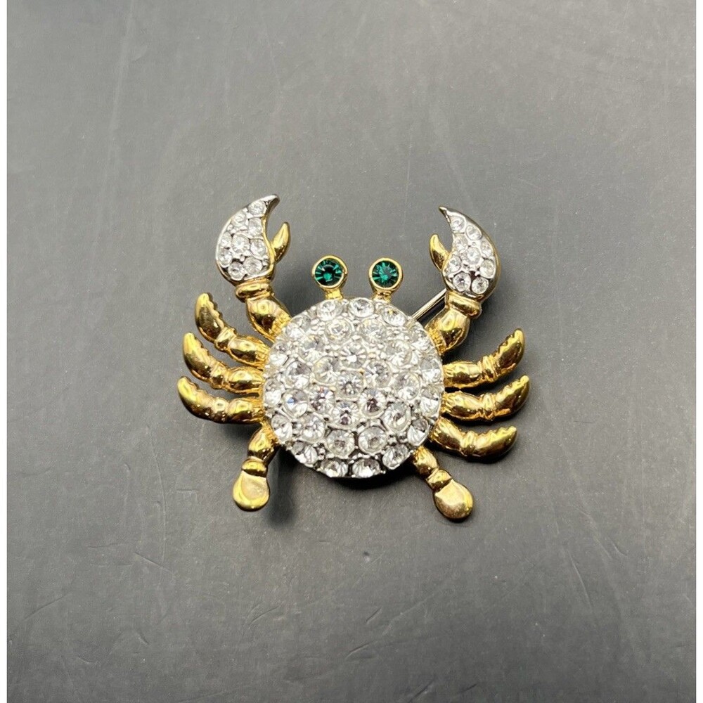 Sparkly Rhinestone Crab Brooch Pin Gold Tone Clear Green Eyes Ocean Sea Animal